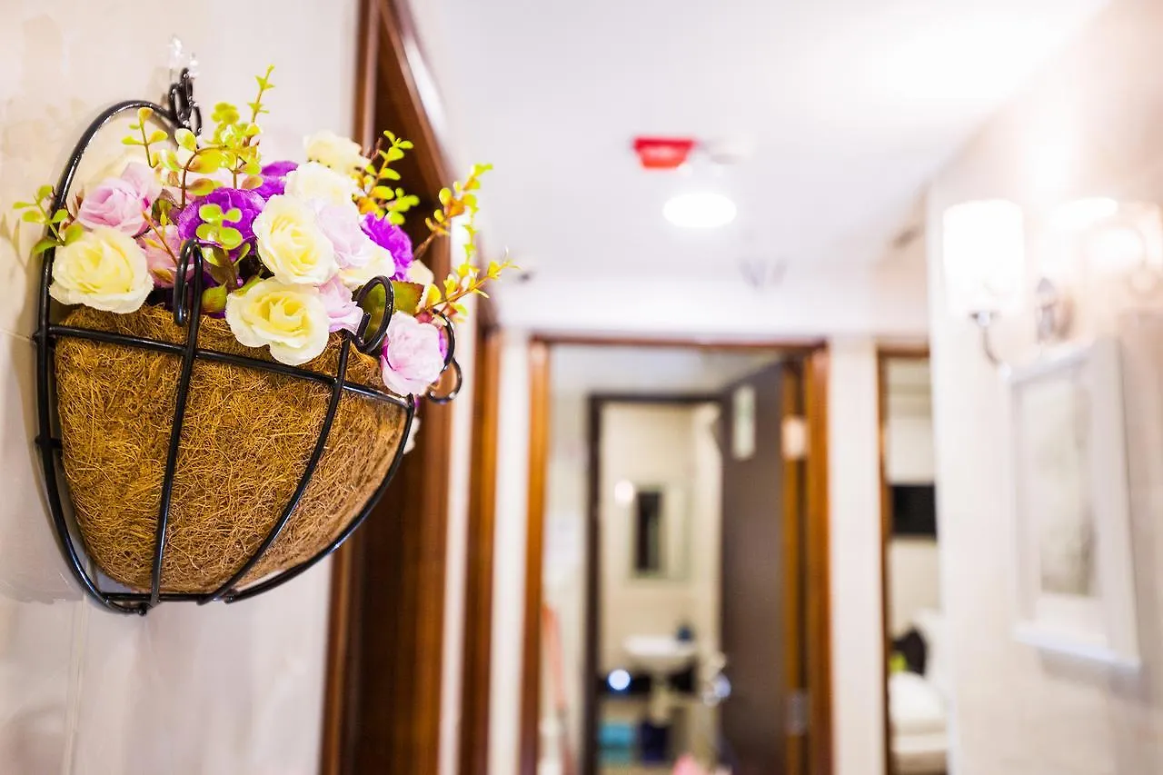 Smiley Inn Kowloon  Kowloon (Hong Kong)
